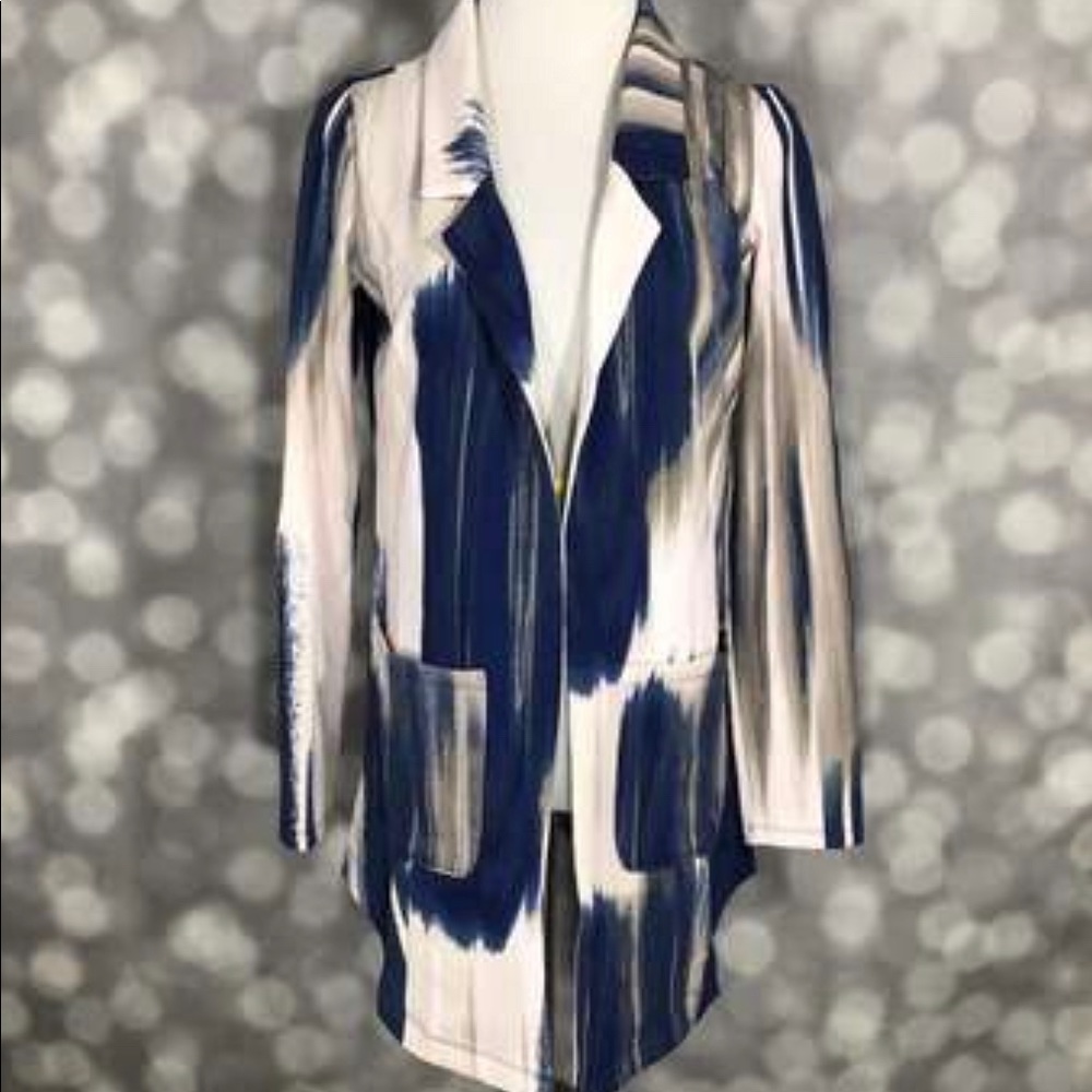 Beautiful blue & cream blazer